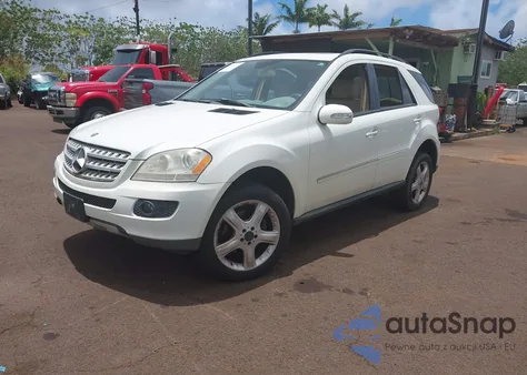 2008 Mercedes-Benz Ml 350 4Matic из США, поврежденный, VIN 4JGBB86E38A312481